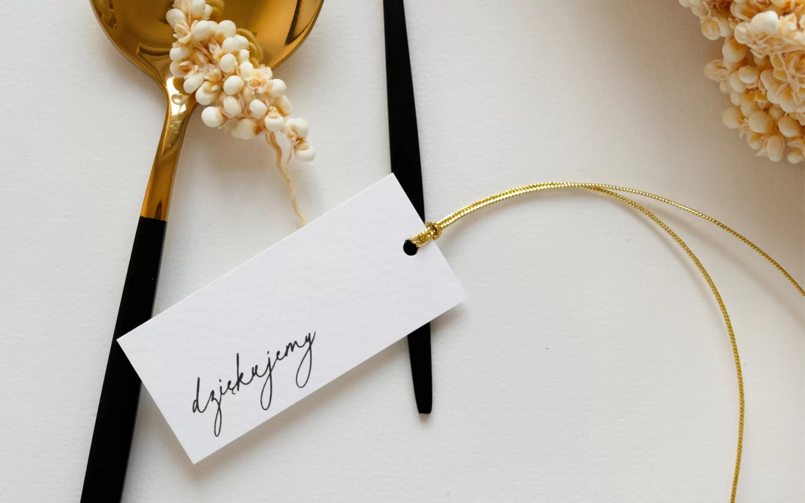 Bilecik dziękujemy dla gości weselnych w kolorze białym